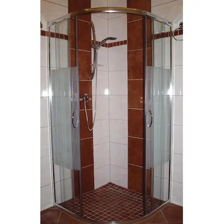 Дом отдыха 4 Bedroom Gorgeous In