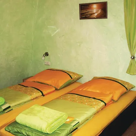 Prázdninový dům 4 Bedroom Gorgeous In