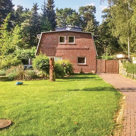 4 Bedroom Gorgeous In Feriehus Berlin